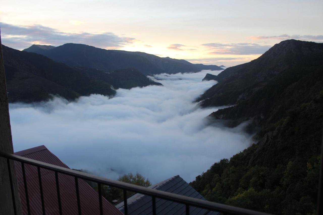 Auberge Lo Robur Roure Buitenkant foto